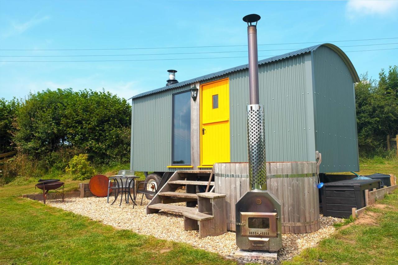 Kidwelly Glamping Otel Dış mekan fotoğraf