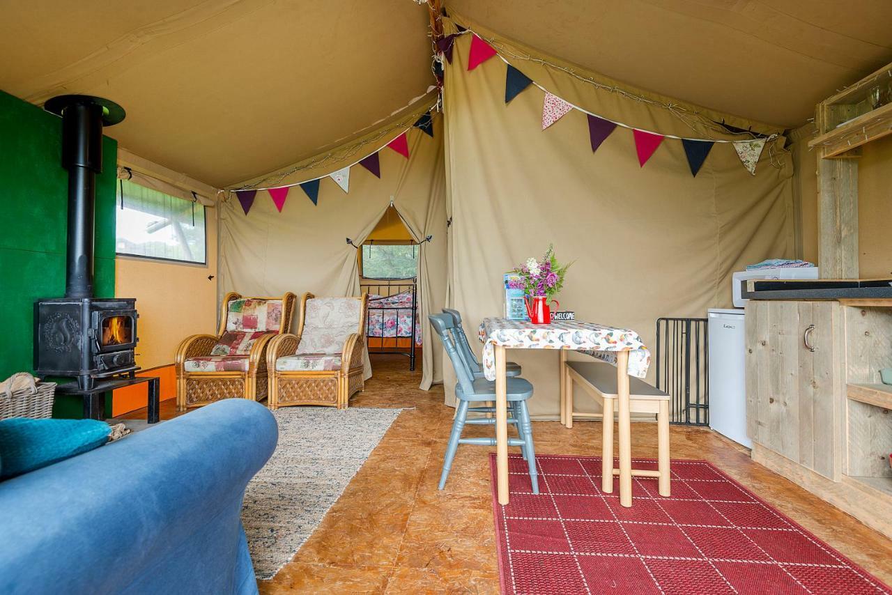 Kidwelly Glamping Otel Dış mekan fotoğraf